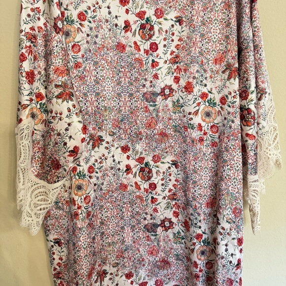 Victoria’s Secret Satin Lace Floral Cover-up Kimono Robe Size XS - Picture 10 of 14